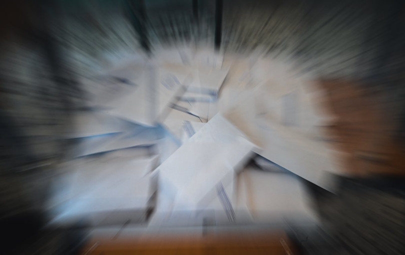 Δημοσκόπηση Interview: Προβάδισμα για τη Νέα Δημοκρατία, δεύτερο το ΠΑΣΟΚ - Πλήγμα στην εικόνα της Μ. Καρυστιανού αλλά σταθερή η δυνητική ψήφος