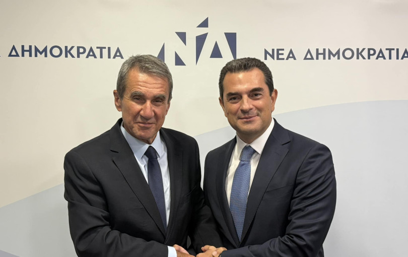 Στα κεντρικά της ΝΔ ο Ανδρέας Λοβέρδος