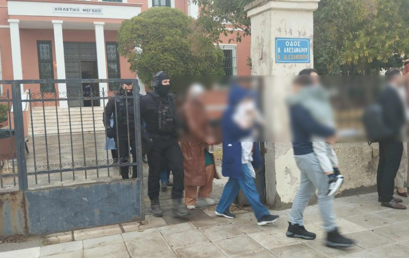 Αλεξανδρούπολη: Προφυλακιστέοι οι έξι Τούρκοι που κατηγορούνται για εισαγωγή και μεταφορά όπλων