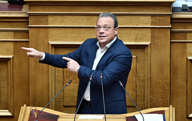 Σ. Φάμελλος: Με λεφτά των πολιτών χρηματοδοτείτε την αισχροκέρδεια