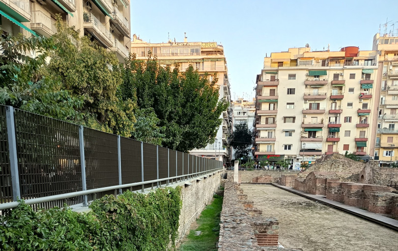 Νικηφορίδης για κιγκλιδώματα στα ανάκτορα του Γαλέριου