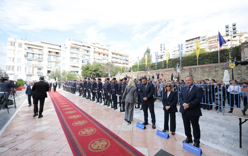 Παρουσίες και κους κους