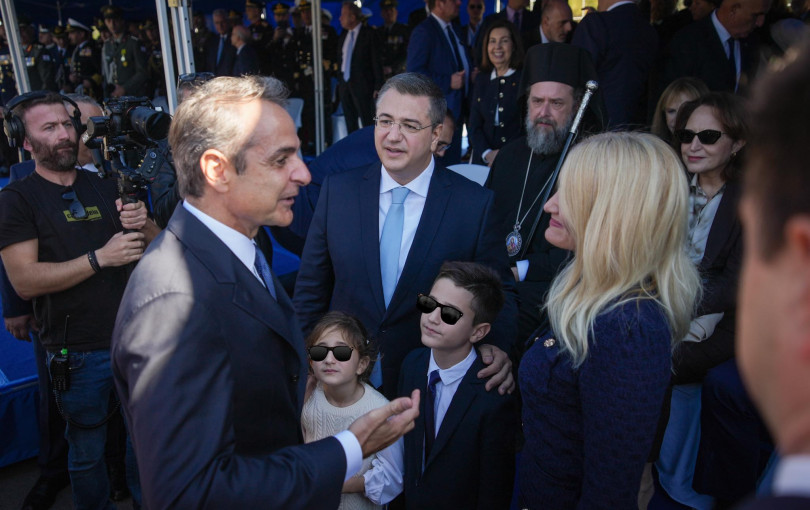 Οι νεαροί θαυμαστές του πρωθυπουργού Οι νεαροί θαυμαστές του πρωθυπουργού