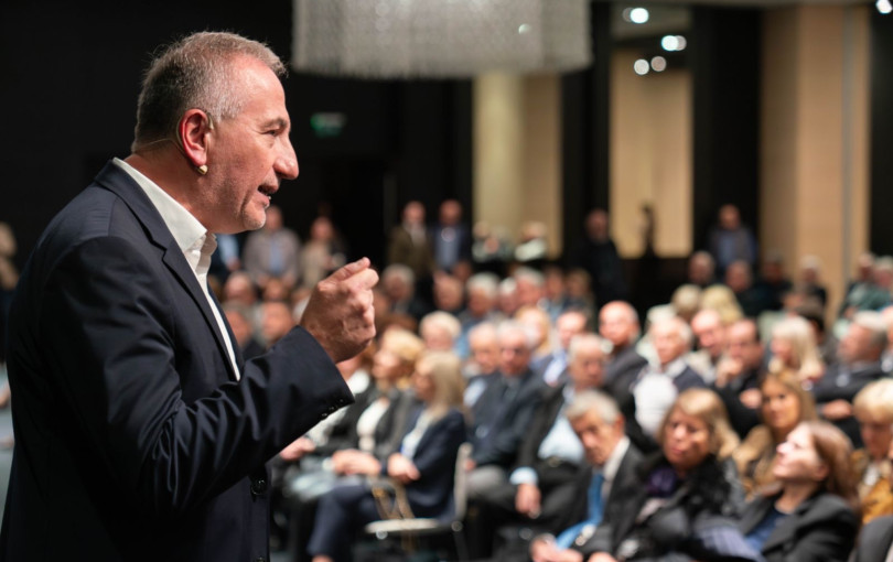 Εκδήλωση του Σταύρου Καλαφάτη στο ΜΕΤ: «Η ΝΔ είναι η μεγάλη πατριωτική, φιλελεύθερη, λαϊκή παράταξη»