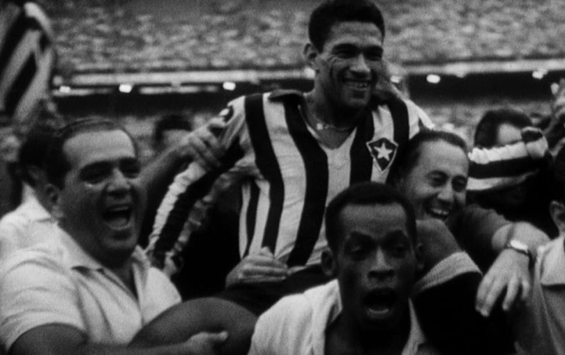 Μανέ Γκαρίντσα: Ο «Τσάρλι Τσάπλιν» της μπάλας λατρεύτηκε πιο πολύ και από τον Πελέ (βίντεο)