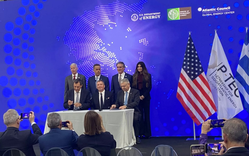 Το άσπρο και το μαύρο της Ελλάδας και η αναμονή για Τσίπρα και Σαμαρά. Γράφει ο Mποξέρ*