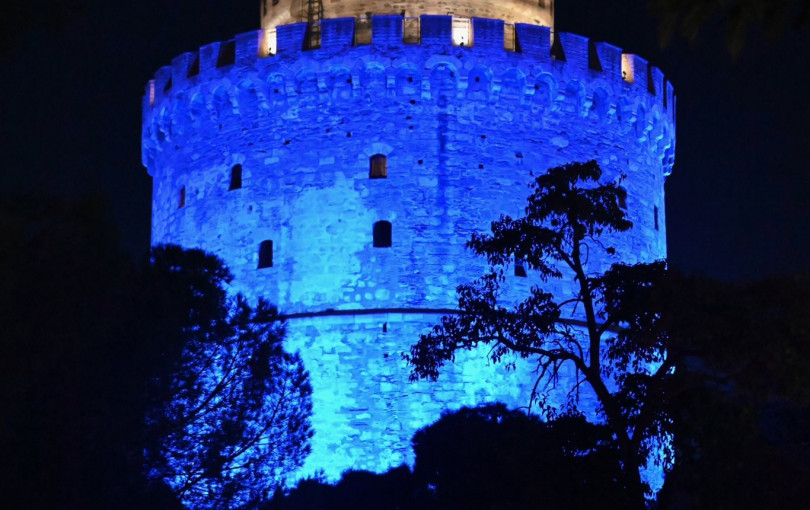 Θεσσαλονίκη: O Λευκός Πύργος «στα μπλε» για την Παγκόσμια Ημέρα διαβήτη