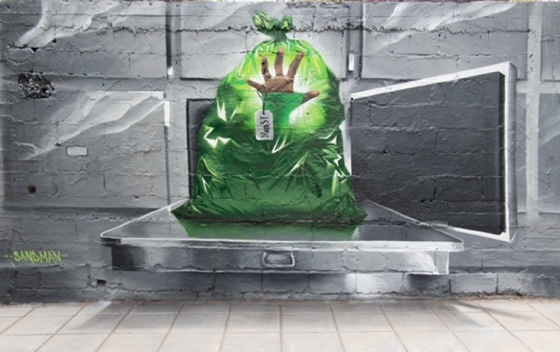 Ένας απέραντος καμβάς  με καθηλωτικά μηνύματα οι τοίχοι της Θεσσαλονίκης