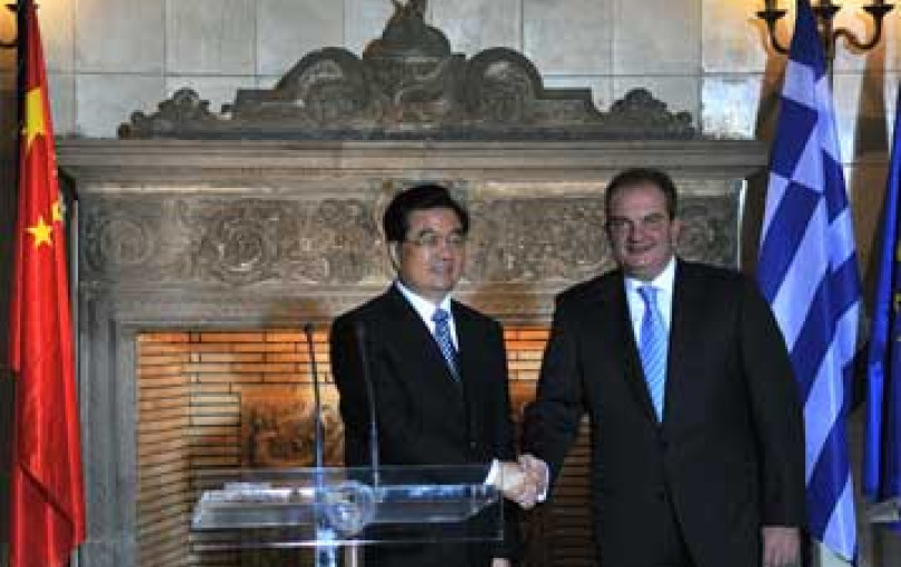 Ο Καραμανλής, οι Κινέζοι και οι μαζώξεις της Πυλαίας