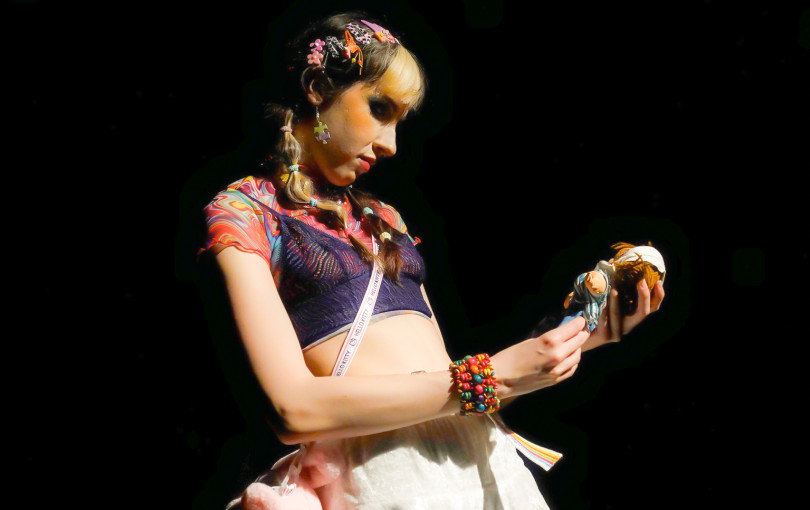 Ελένη Παπαλάμπρου: «Η ενηλικίωση δεν μιλιέται όσο θα έπρεπε»