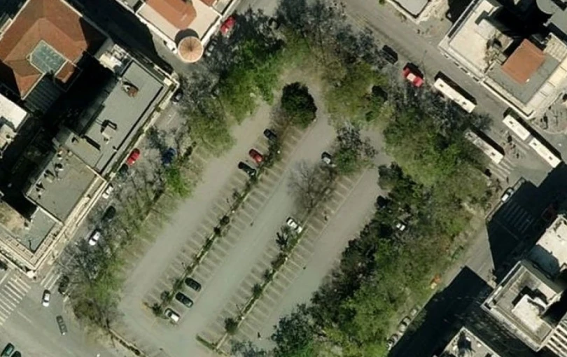 Θεσσαλονίκη: Το κατά φαντασία πάρκινγκ στην πλατεία Ελευθερίας, ο κατά φαντασία δήμαρχος και οι κατεδαφίσεις για το Flyover. Γράφει ο Σαλονικιός