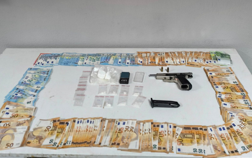 Ημαθία: Έκρυβε την κοκαΐνη σε κλουβιά εκτροφής σκύλων