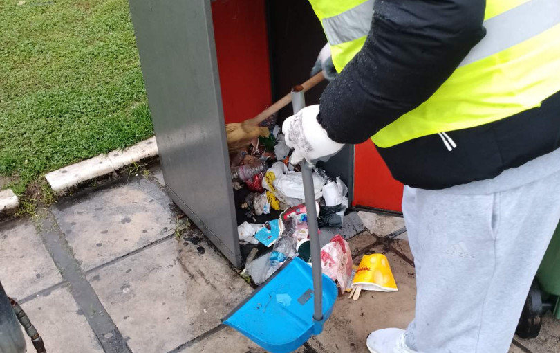 Κόντρα Πέγκα - Δημαρέλου για την καθαριότητα