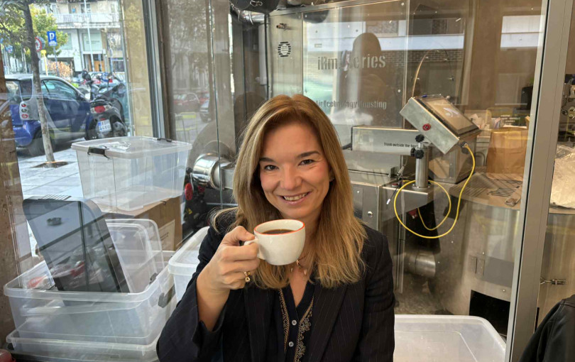 Πρωινός καφές με την πανεπιστημιακό Ρεβέκκα Παιδή (βίντεο)