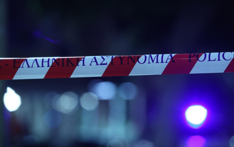 Ασπρόπυργος: Φωτιές και επεισόδια στην λεωφόρο ΝΑΤΟ - Τραυματίστηκε ένας αστυνομικός