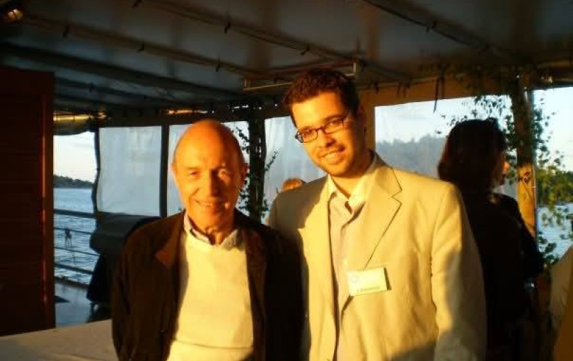 Ένας υφυπουργός θυμάται τον Κώστα Σημίτη