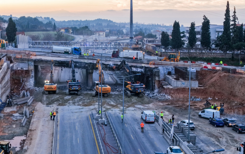 FlyOver: Κατεδαφίζεται η γέφυρα Αγίου Παύλου - Κλειστός ο Περιφερειακός για δύο ημέρες