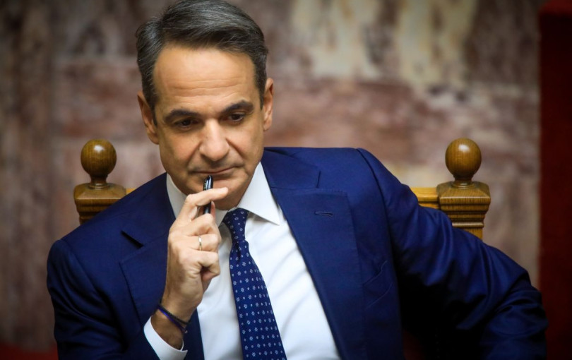 Δύο τραγωδίες, μια χώρα σε πένθος: Αναβάλλεται η συνέντευξη του Μητσοτάκη στον Παπαχελά και το προσυνέδριο της ΝΔ