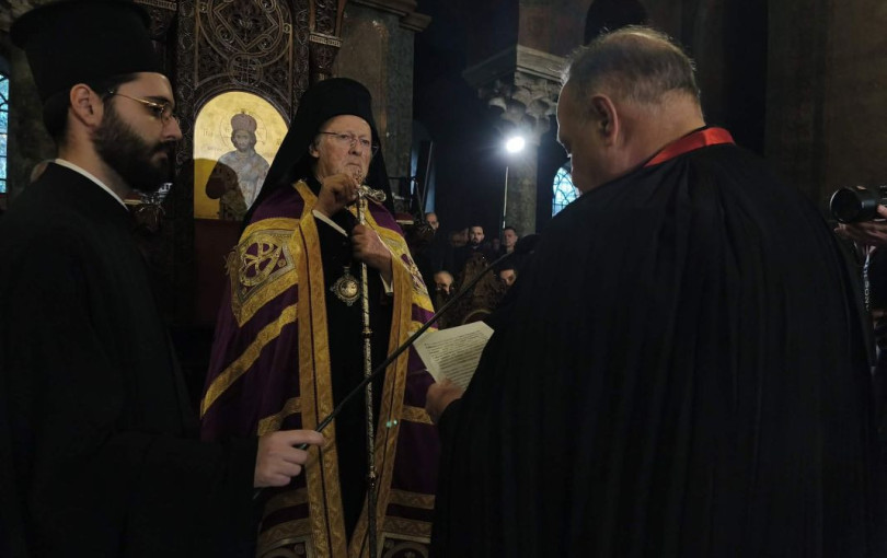 Θεσσαλονίκη: Άρχοντας του Οικουμενικού Πατριαρχείου αναγορεύτηκε ο Στέλιος Αγγελούδης (βίντεο)