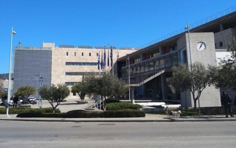 Δήμος Θεσσαλονίκης: Στο φόρτε το παζάρι για τις θέσεις στο προεδρείο του Δημοτικού Συμβουλίου και της Δημοτικής Επιτροπής – Σενάρια περί διαγραφών από Ζέρβα. Γράφει ο Σαλονικιός