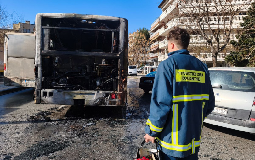 Θεσσαλονίκη: Γιατί αναφλέγονται τα αστικά λεωφορεία; Ποιες οι αιτίες και ποιοι οι υπεύθυνοι;