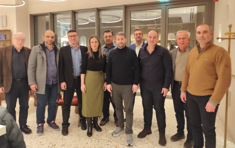 Σύσκεψη Ανδρουλάκη με περιφερειακούς συμβούλους της Κεντρικής Μακεδονίας