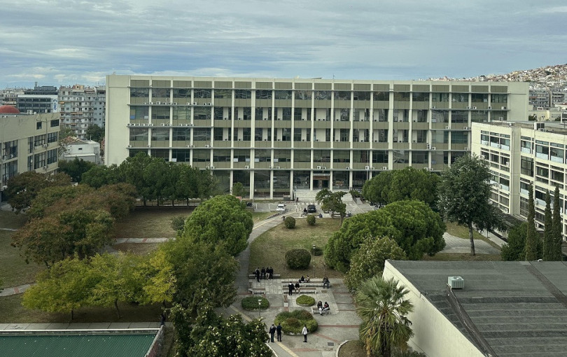 ΑΠΘ: Στον Εισαγγελέα φοιτητές για τον ξυλοδαρμό έξω από τη Βιβλιοθήκη