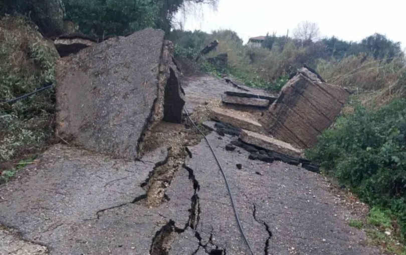 Ζημιές σε Ήπειρο και Πελοπόννησο από τις βροχές και καταιγίδες - Σε εξέλιξη τα φαινόμενα - Έρχεται αφρικανική σκόνη (βίντεο)