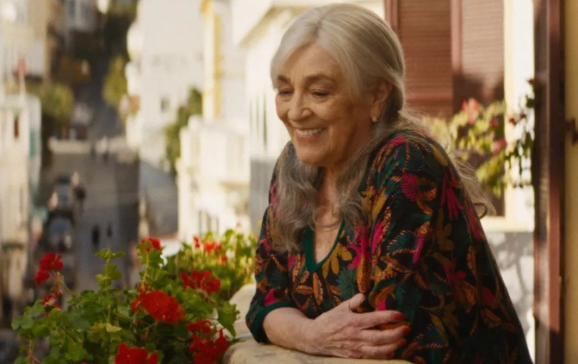 Σινεμά - Ο Αλέξης Δερμεντζόγλου επιλέγει: «Μαύρο» χιούμορ, ο Πούτιν, μεταφυσικός φόβος και συγκλονιστικές «Δοκιμάστριες»