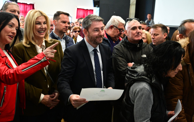 Ν. Ανδρουλάκης: «174.813 έκαναν την αρχή – Την Ελλάδα που αξίζουμε, θα την κερδίσουμε μαζί» (βίντεο)