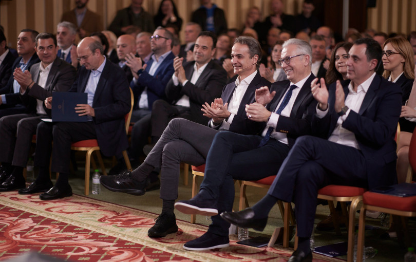 Ο Χατζηδάκης αλλάζει… εκλογική περιφέρεια