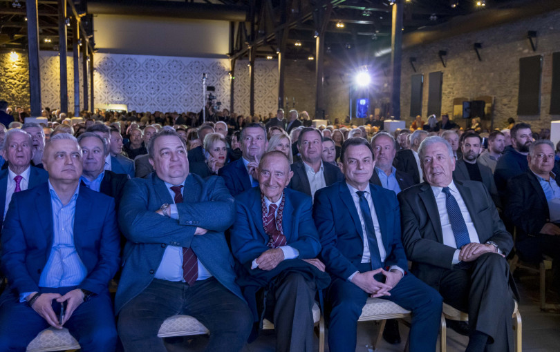 Παρουσίες και απουσίες