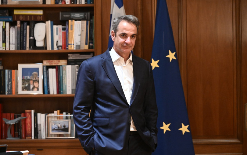 Από πόλη σε πόλη ο Μητσοτάκης