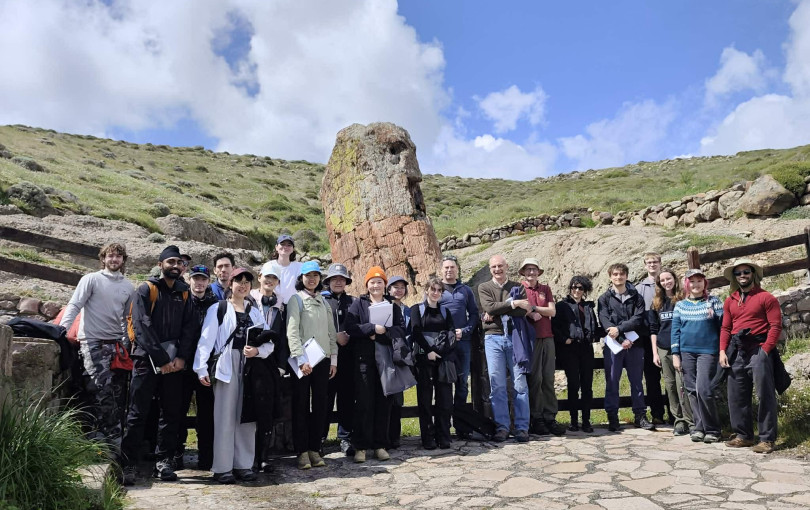 Μυτιλήνη: Φοιτητές από το Λονδίνο στο Απολιθωμένο Δάσος Λέσβου