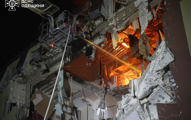 Ουκρανία: Τρεις νεκροί στην Οδησσό από Ρωσική επίθεση (βίντεο)