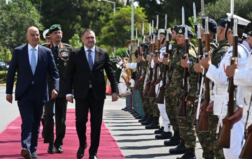 Δένδιας από Ποντγκόριτσα: Η Ελλάδα υποστηρίζει την προοπτική ένταξης του Μαυροβουνίου στην ΕΕ