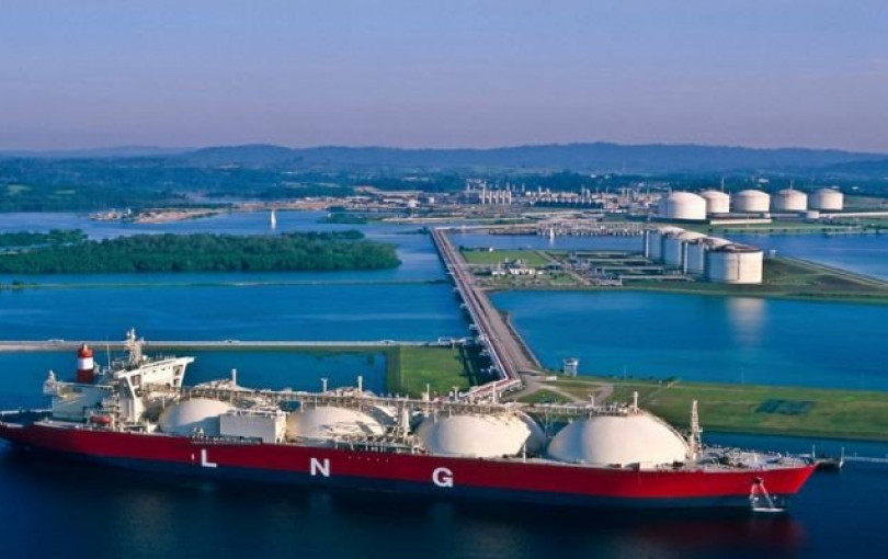 Κάθετος διάδρομος αερίου: Ξεκινάει η λειτουργία του τον Μάρτιο - Στην Ουκρανία θα σταλεί το πρώτο φορτίο LNG από τη Ρεβυθούσα