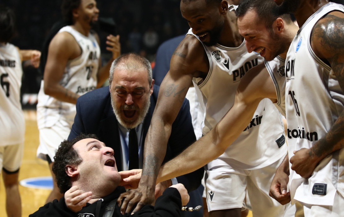 Μπάσκετ: Η FIBA αποθεώνει τον ΠΑΟΚ και τους οπαδούς του (βίντεο)