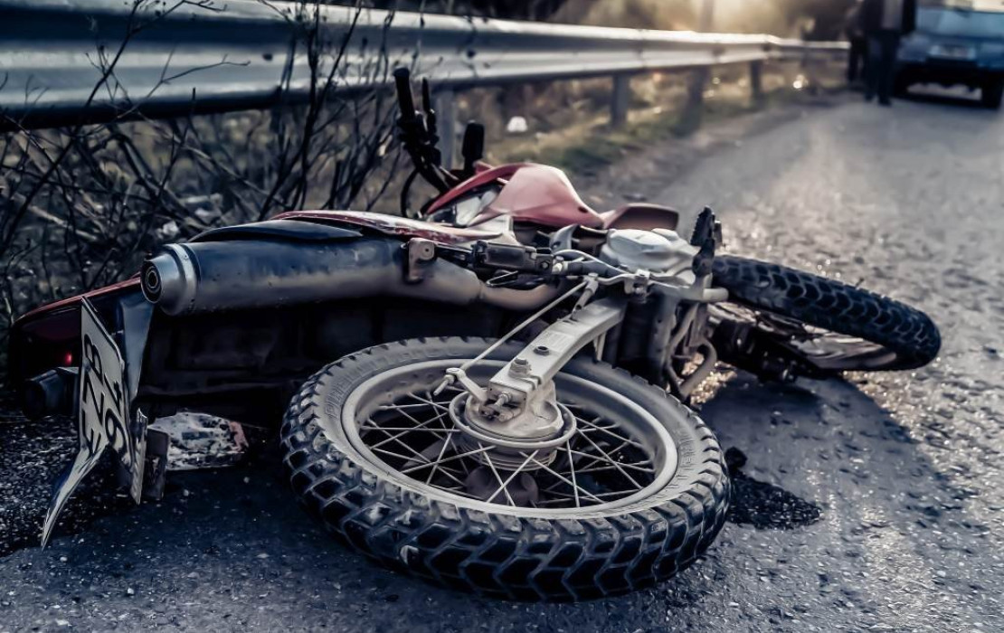 Θανατηφόρο τροχαίο στη Θεσσαλονίκη: Νεκρός 23χρονος μετά από σφοδρή πρόσκρουση στη Μουδανιών