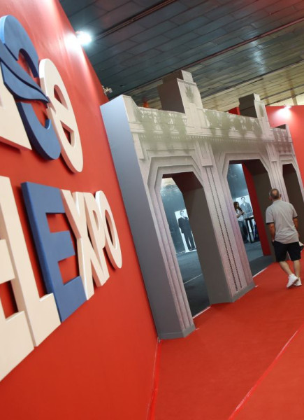 Τα αλλεπάλληλα αυτογκόλ κυβέρνησης – αγροτών, η νέα διοίκηση της ΔΕΘ και το δημοψήφισμα «με το ζόρι». Γράφει ο Σαλονικιός