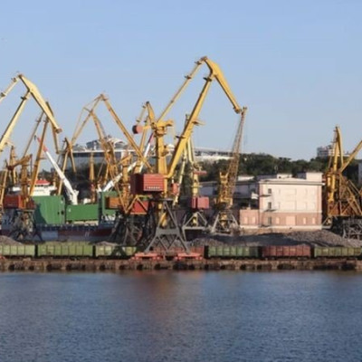 Ουκρανία: Ρωσικό πλήγμα στον μεγαλύτερο τερματικό σταθμό φυτικών ελαίων