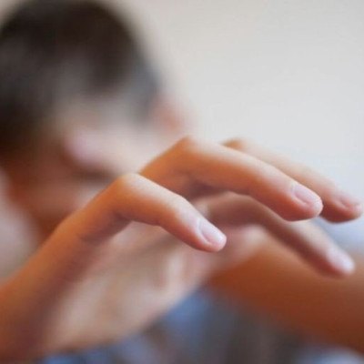 Σοκ στη Θεσσαλονίκη: 26χρονος βίασε ανήλικο ενώ παράλληλα βιντεοσκοπούσε τις πράξεις του με το κινητό του