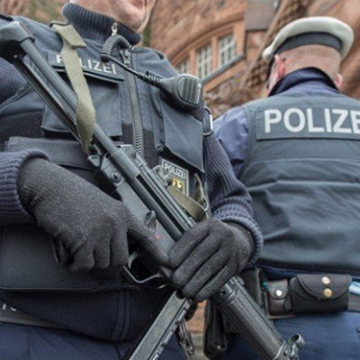 Γερμανία: Κλέφτες είχαν κρύψει σε παιδικό καροτσάκι κέρματα συνολικής αξίας 3.000 ευρώ