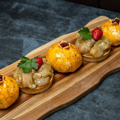 Κρεοπωλείον Ο Βαγγέλης: Τοποθετώντας τον πήχη ψηλά, οι καλύτερες και πιο ευφάνταστες προτάσεις σε κρεατικά