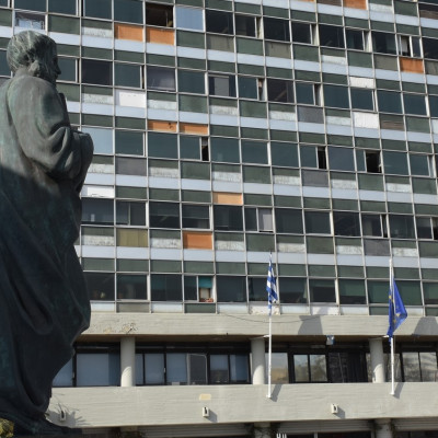 ΑΠΘ: Αθώοι δύο πρώην πρυτάνεις, ένας πρώην αντιπρύτανης και άλλοι για τις απευθείας αναθέσεις της Εταιρείας Διαχείρισης Αξιοποίησης Περιουσίας