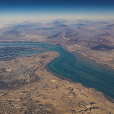 Στενά του Ορμούζ: Νέο κλείσιμο από το Ιράν - Μακριά από συμφωνία με τις ΗΠΑ, φόβοι για τις αγορές