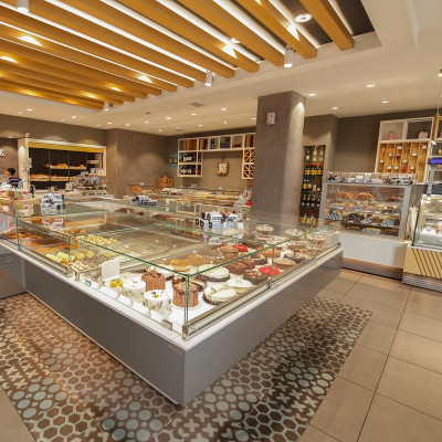 Ζαχαροπλαστεία Μίλτος: Μισός αιώνας γλυκιάς δημιουργίας στη Θεσσαλονίκη