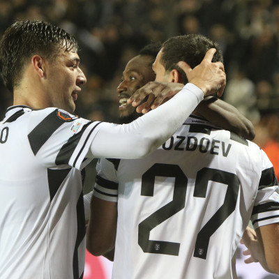 ΠΑΟΚ: Τα παρασκήνια του ασπρόμαυρου πάρτι κόντρα στην Γιουνγκ Μπόις (βίντεο)