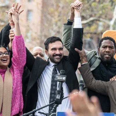 ΗΠΑ: Ο Ζόχραν Μαμντάνι ορκίζεται δήμαρχος Νέας Υόρκης την Πρωτοχρονιά σε δύο διαφορετικές τελετές