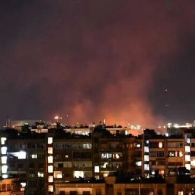 Επίθεση με πυραύλους στη Δαμασκό: Aκούστηκαν εκρήξεις - Aναφορές για νεκρούς και τραυματίες (βίντεο)